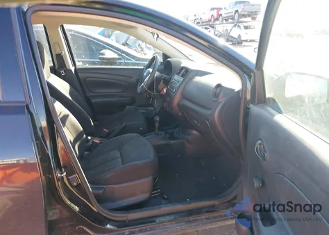 2017 Nissan Versa 1.6 S+ z USA, uszkodzony, nr VIN 3N1CN7AP3HL828161